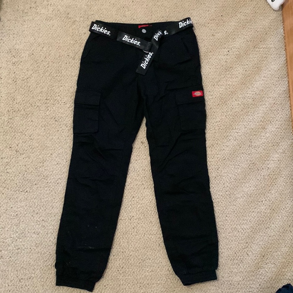 Dickies Cargo Joggers with belt
